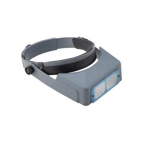 Der OPTIVISOR bietet eine stufenlos verstellbare Kopfband, ist super leicht, passt über deine Brille und sorgt für präzise Sicht mit optischem Glas.