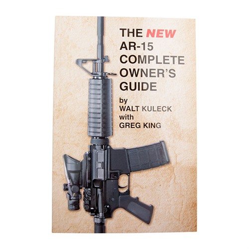 Découvre le guide complet AR-15 avec 275 pages et plus de 400 photos pour t'aider à choisir, évaluer et configurer ton AR-15 facilement.