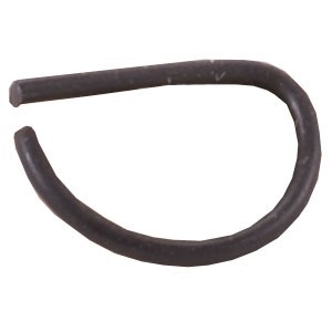 Il TRIGGER GUARD PIN SPRING di BENELLI U.S.A. offre una compatibilità eccellente con vari modelli, garantendo prestazioni affidabili e durature per la tua arma.