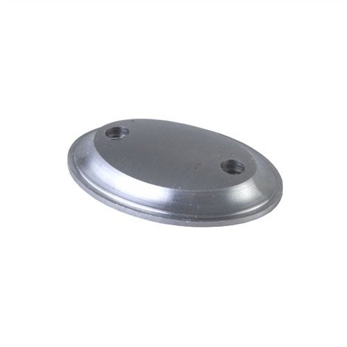 Der RIFLE 2-SCREW GRIP CAP aus Stahl bietet ein offenes Zentrum für individuelle Verzierungen und sorgt durch die konterbohrten Löcher für sicheren Sitz der Schrauben.