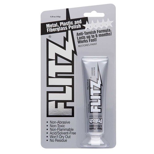 Le POLISH FLITZ est un polish non-abrasif qui élimine la corrosion et la rouille, tout en protégeant tes métaux et plastiques pour jusqu'à six mois.