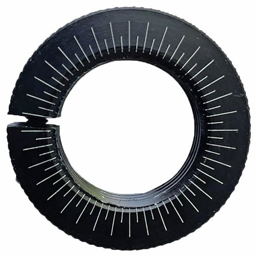 L'Accu-Ring di Forster è un anello di bloccaggio per die di dimensionamento e seduta, con marcature di riferimento per regolazioni precise di 0,001 pollici.
