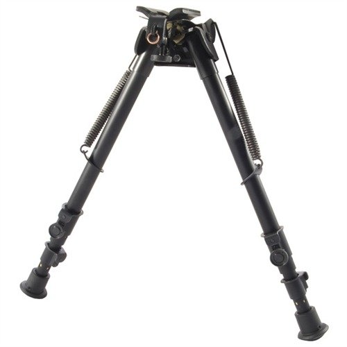 Der S-25 Bipod Sling Swivel Mount von Harris bietet schnelle Anpassung, stabile Unterstützung und 45° Drehung für präzises Zielen auf unebenem Gelände.