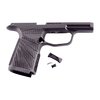 Il grip module WCP365/WCP365 XL di Wilson Combat migliora il controllo del rinculo e l'ergonomia, offrendo una presa superiore per il tiro pratico e il porto occulto.