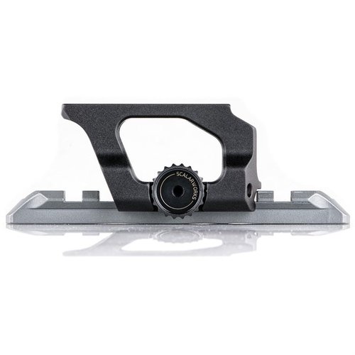 Il montaggio Scalarworks Leap per Aimpoint CompM5 è il più resistente e leggero, progettato per resistere a 1.500 libbre di forza e disponibile in finitura nera.