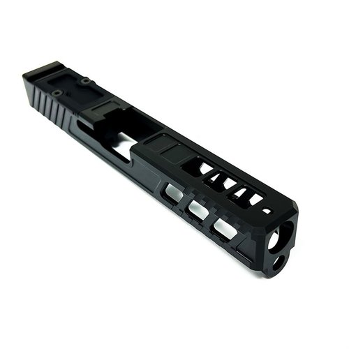 Der Marksman V4 Slide für Glock G17 ist aus gehärtetem 17-4 Edelstahl gefertigt, bietet RMR-Kompatibilität und eine QPQ Nitride-Beschichtung für Langlebigkeit.