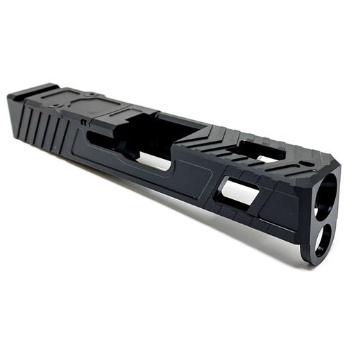 Il Marksman V4 Slide per Glock G26 Gen 3/4 è realizzato in acciaio inox 17-4, compatibile con ottiche RMR e offre resistenza a usura e corrosione.