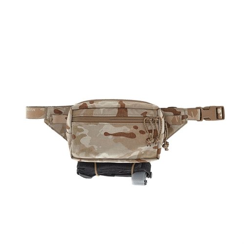 Die Fanny SACK POUCH MK3 bietet schnellen Zugriff auf wichtige Ausrüstung, ist vielseitig tragbar und hat ein sicheres "half zip" Design für deine Missionen.