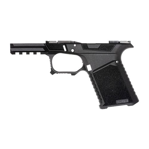 Il telaio SCT 19 offre ergonomia avanzata con texture aggressiva, beavertail esteso, e compatibilità con parti Glock Gen 1-3 e caricatori Glock 19.