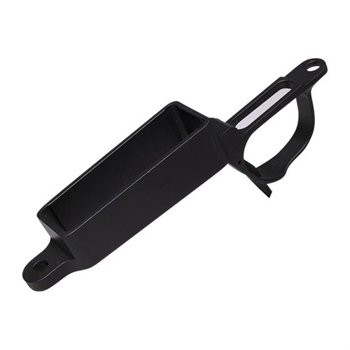 Le bas métal détachable Tactical AICS pour action courte Remington 700 te permet un chargement/déchargement rapide avec des chargeurs AICS (non inclus) et un système de libération par palette.