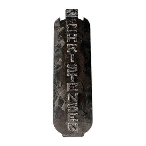 Le FFT FLOOR PLATE en carbone pour Rem 700 est léger, élégant et compatible avec les crosse short action, parfait pour améliorer ton arme.