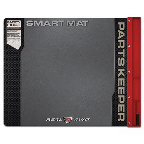 Scopri il Handgun Smart Mat di REAL AVID, il tappetino ideale per la pulizia delle pistole 🧼. Organizza e proteggi le tue armi con stile!