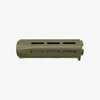 Die AR-15 HANDGUARDS M-LOK von B5 SYSTEMS bieten ein schlankes Design, verbesserte Ergonomie, integrierte Handstop und sechs M-LOK® Befestigungspunkte.