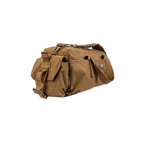 Le Transport Bag de Grey Ghost Gear est compact, idéal pour la voiture, avec des poches organisées et des boucles élastiques pour un accès rapide à tes essentiels.