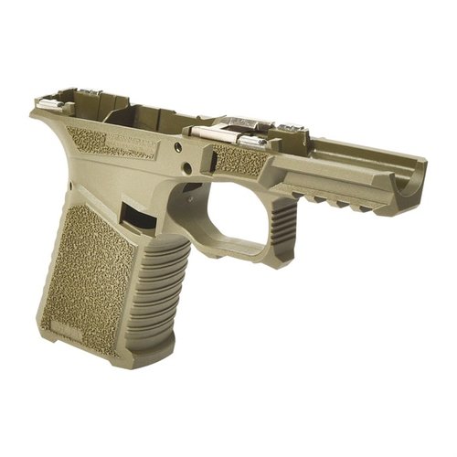 Il telaio SCT 19 offre un'ergonomia migliorata con una texture aggressiva, un beavertail esteso e un'area per le mani più ampia, compatibile con Glock Gen 1-3.