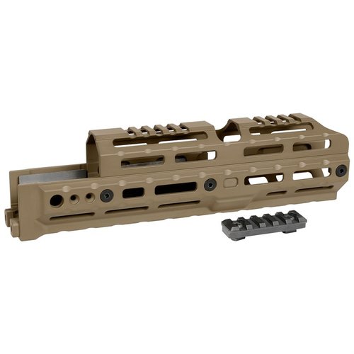 L'AK Alpha Series M-LOK Handguard offre flessibilità, design robusto, costruzione leggera in alluminio e compatibilità con la maggior parte dei fucili AKM.