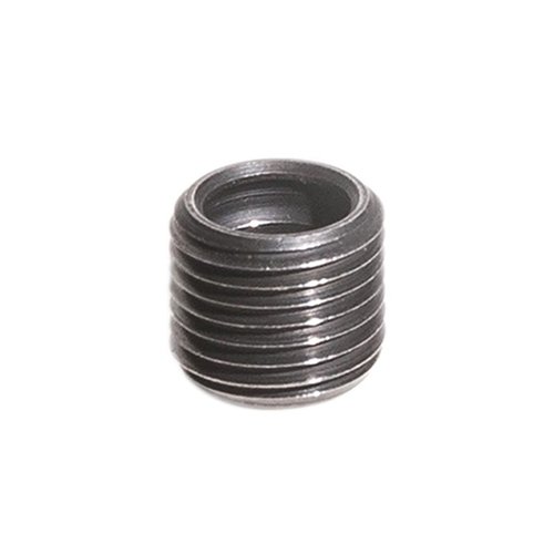 Le GrovTec base cup accepte le QD sling swivel et se visse facilement dans les trous latéraux des crosse Luth-AR MBA, offrant flexibilité et praticité.