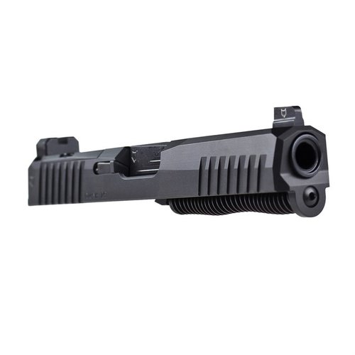 Il DUSK G19 GEN3 offre un design raffinato, compatibilità con ottiche reflex, e un fusto in acciaio inox per prestazioni superiori e versatilità.