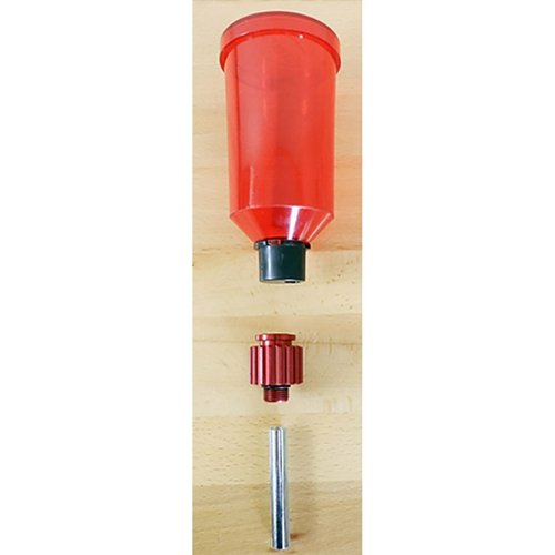 Das Deluxe Auto-Drum Update Kit bietet einen neuen rot eloxierten Swivel Adapter, der die Handhabung erleichtert und die Pulvermessung für lange Hülsen optimiert.