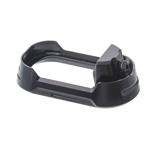 Améliore ta vitesse de rechargement avec le Magwell Tyrant CNC pour Glock Gen3, conçu pour un chargement rapide et sans accroc, même en situation d'urgence.