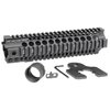 Il handguard AR-15 Combat T-Series offre un design monolitico, materiali di alta qualità e compatibilità con receiver standard, garantendo durabilità e prestazioni superiori.