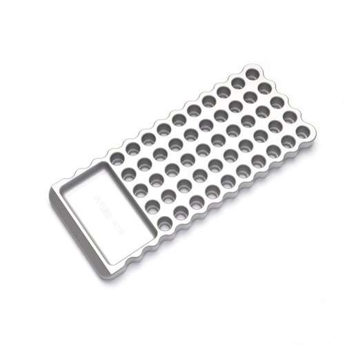 Il Billet Loading Block Area 419 è realizzato in alluminio anodizzato 6061-T6, offre 50 posti per cartucce, con pad in gomma per una maggiore stabilità e sicurezza.