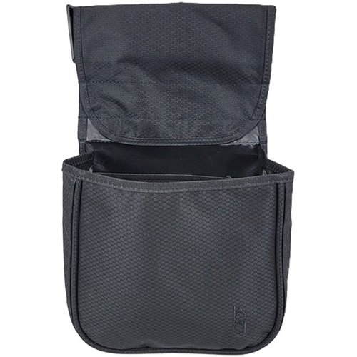 Le TEAM SERIES DIVIDED SHELL POUCH est léger et durable en Ripstop Nylon, avec deux compartiments pour cartouches et une ceinture ajustable de 26" à 50".