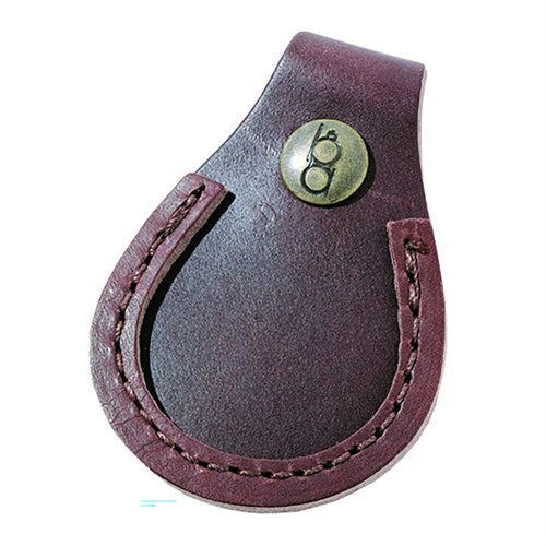 Le GUN TOE REST de BOB ALLEN est en cuir brun robuste, avec un système de tab & snap qui s'adapte facilement sur les lacets pour un confort optimal.
