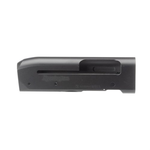 Inizia la tua costruzione personalizzata con il ricevitore strippato Remington V3 Tactical, realizzato in acciaio solido e finitura nera opaca per massima durabilità.