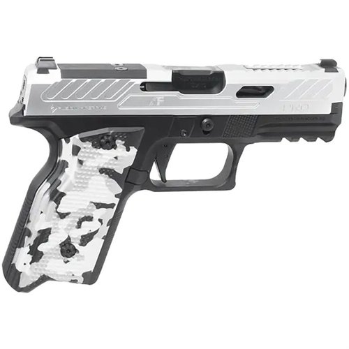 Découvre le XF PRO™ 9MM, un pistolet semi-automatique robuste avec un design moderne, compatible Glock®, et un tir précis grâce à son canon flûté.