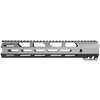 Il CORE ELITE OPERATIONS CEO GEN 2 M-LOK® Handguard per AR-308 offre un design monolitico, installazione senza attrezzi e compatibilità con accessori M-LOK.