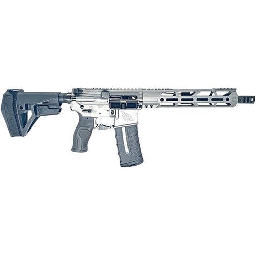 Il CEO-15 Battle Series Pistol offre una costruzione in alluminio 7075-T6, un grilletto regolabile e un calcio SB Tactical A4, garantendo prestazioni eccezionali e durata.