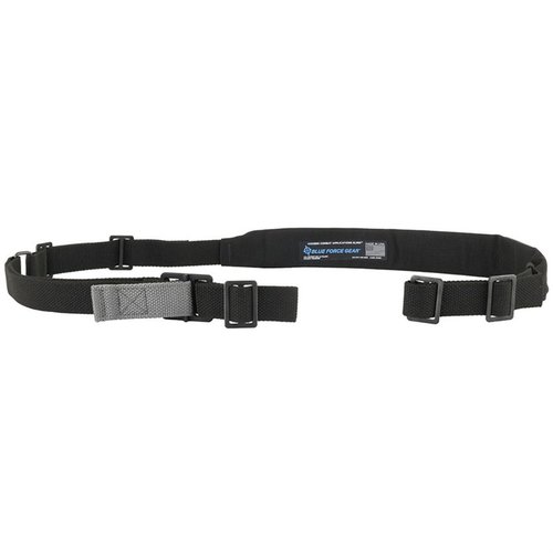 La sangle Vickers rembourrée offre confort et ajustement rapide grâce à son pad en mousse et ses réglages en métal, parfaite pour les carabines M4.