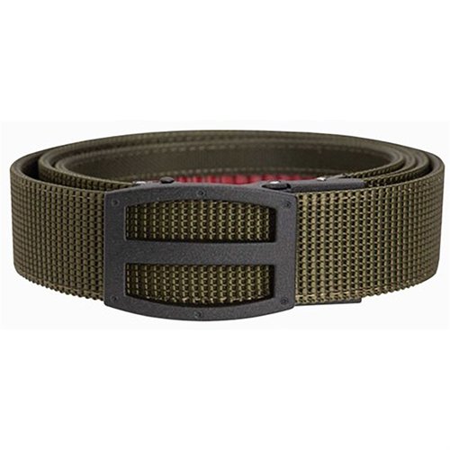 La Nexbelt Titan Ratchet Belt offre durata eccezionale, vestibilità precisa e comfort regolabile, ideale per il trasporto nascosto e l'uso quotidiano.