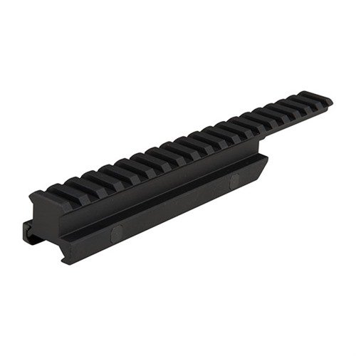 Il Hi-Rise Extended Riser offre una maggiore altezza per un migliore allineamento degli occhi, aumentando la precisione e il comfort durante il tiro.