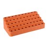 Die Lyman Bleacher Loading Blocks erleichtern dir das Nachladen, indem sie 50 Hülsen sicher halten und durch das schräge Design einfach zugänglich machen.