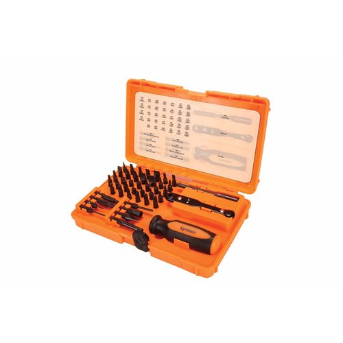 Le kit d'outils MASTER GUNSMITH de Lyman offre 45 pièces précises et durables, parfaites pour l'entretien et la réparation de tes armes sans les endommager.