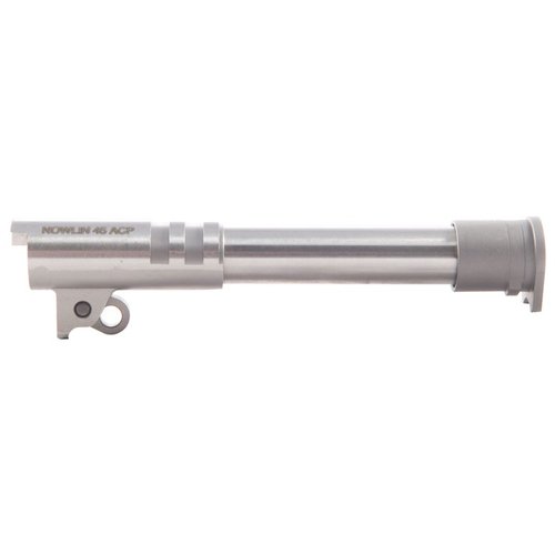 Installazione facile della canna match-grade Nowlin per 1911, con bushing in acciaio inox pre-fissato e accessori inclusi per precisione e performance superiori.