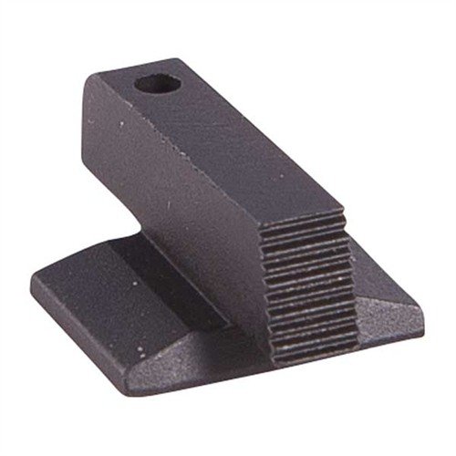 Die CNC-gefertigte Stahl-Dovetail-Visierung verhindert ein Hängenbleiben im Holster und bietet eine schwarze, geriffelte Fläche zur Reduzierung von Blendung.