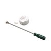 Il kit di pulizia ACTION CLEANING TOOL KIT offre strumenti in acciaio inossidabile per mantenere pulite le aree di blocco e la camera dei fucili a otturatore.