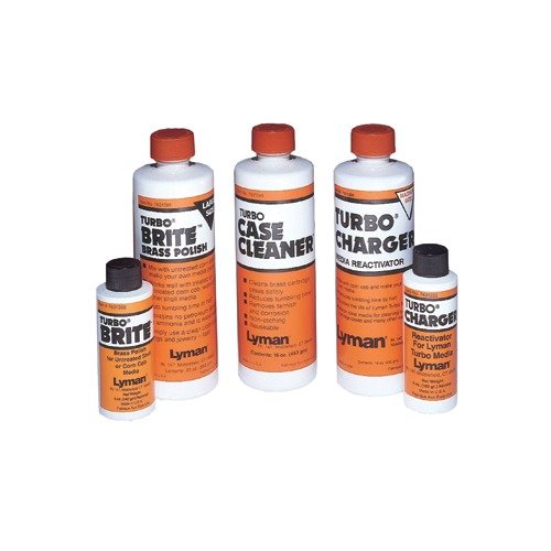 Das Lyman Turbo Brite Brass Polish ist der perfekte Zusatz zu unbehandeltem Corncob- oder Walnussschalen, um deine Hülsen auf Hochglanz zu bringen.