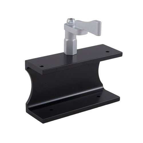Les supports de trimmer Sinclair te permettent de positionner ton Wilson Case Trimmer à la bonne hauteur, avec un système de clamp facile à utiliser.