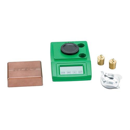 La bilancia elettronica RangeMaster 2000 di RCBS offre precisione di +/-0.1 grain, operatività ambidextra e funzionalità avanzate, ideale per tiratori seri.