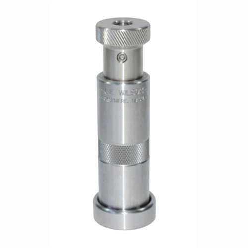 Le die de seating de bullet de type chambre L.E. WILSON assure un alignement parfait de la balle et de la douille, offrant une précision inégalée pour les tireurs de benchrest.