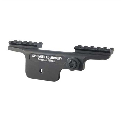 Die SCOPE MOUNT aus Aluminium für M1A 4TH GEN von Springfield Armory bietet dir eine robuste und präzise Montage für dein .308 Gewehr.
