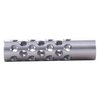 Der #1 Muzzle Brake 22 Kaliber von SHREWD reduziert Rückstoss und Mündungshochlauf dank 42 Ports und einem einzelnen Expansionsraum für maximale Kontrolle.
