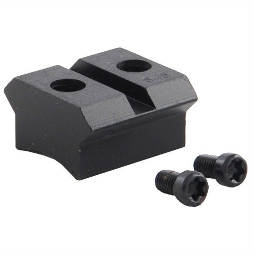 Les bases en acier solide S45 Grand Slam de WEAVER offrent une flexibilité de montage pour une large gamme de carabines et de pistolets, parfaites pour la chasse.