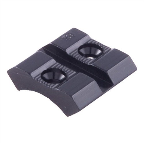 Le basi in alluminio leggero WEAVER si adattano a molti fucili, fucili da caccia e pistole, disponibili in finiture blu lucido, matte e argento.