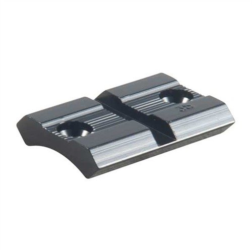 Le basi leggere in alluminio WEAVER si adattano a una vasta gamma di fucili, carabine e pistole, disponibili in modelli a pezzo unico e coppie.