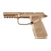 Migliora il tuo tiro con il grip module WCP320 di Wilson Combat per SIG-SAUER P320, che offre controllo superiore, riduzione del rinculo e comfort ergonomico.
